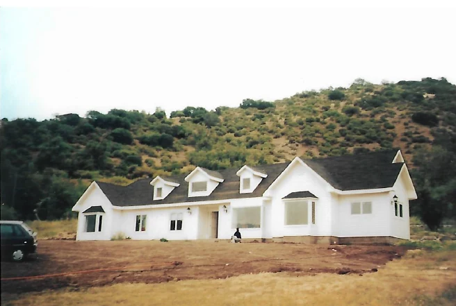 Casa americana estructurada en madera Rengo