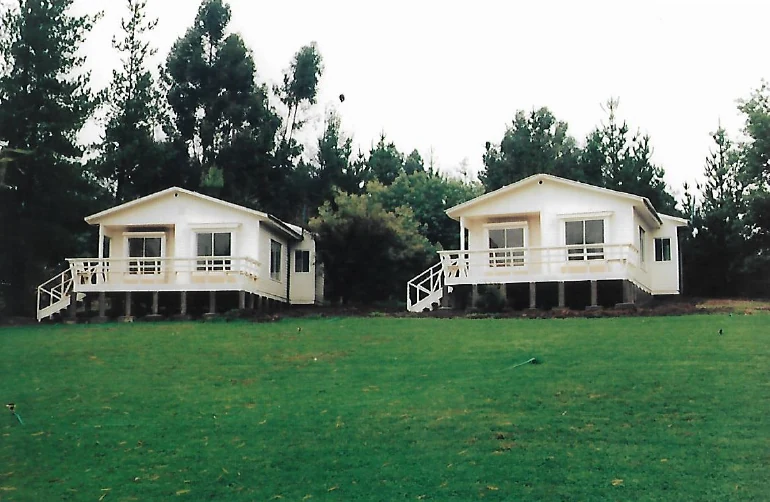 Casas americanas estructura madera Lago Rapel