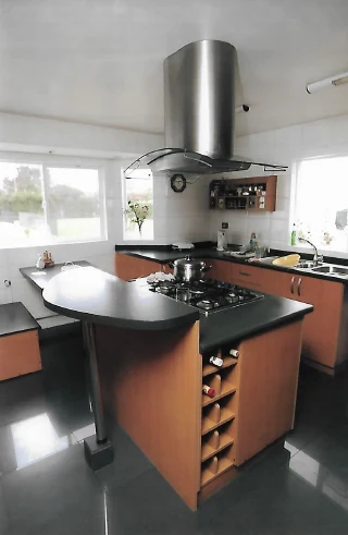 Cocina pequeña con isla