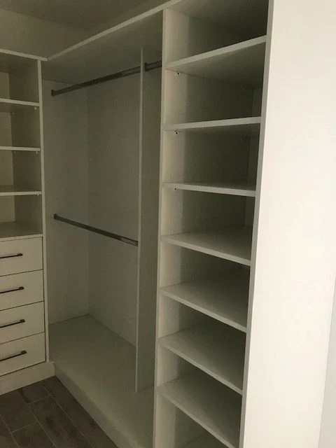 Walking closet
